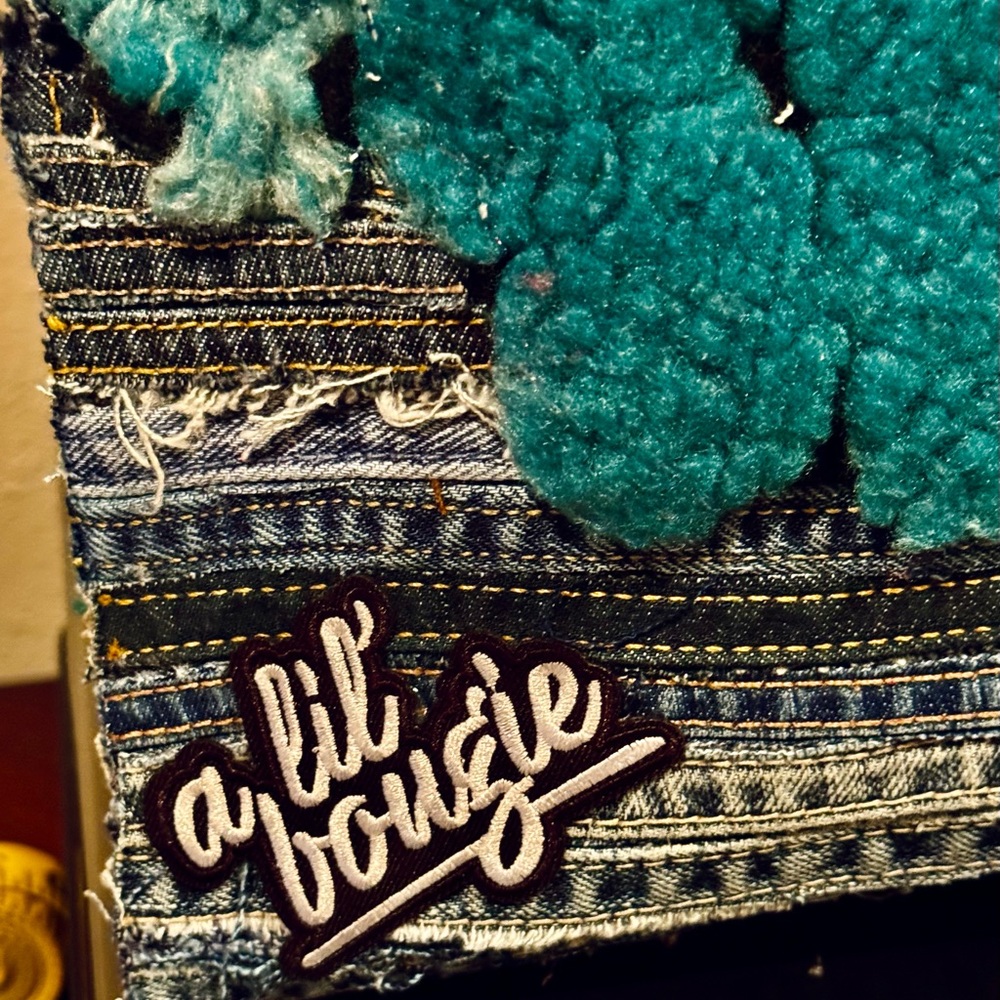 70’sClutch - Picture 2 of 5